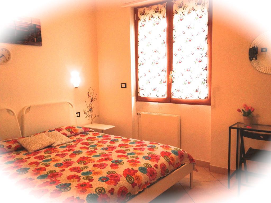 Top Suit Centro - Guest House Brugherio Phòng bức ảnh